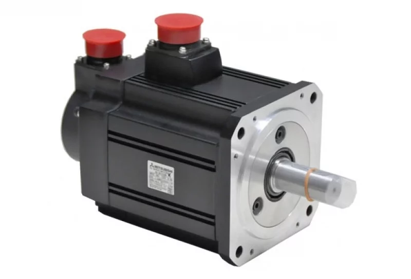 Серводвигатель HC-SFS2024B оснащен тормозом